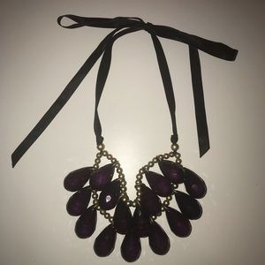 Statement necklace